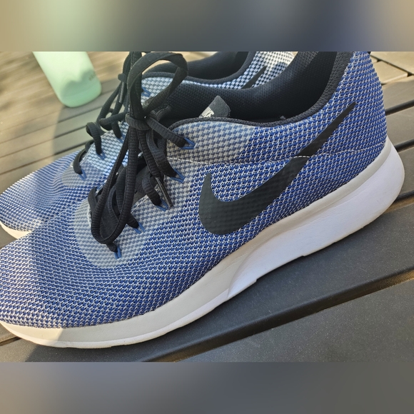 Nike Tanjum Racer Shoes size 11 men\'s in excellent condition in blue and…